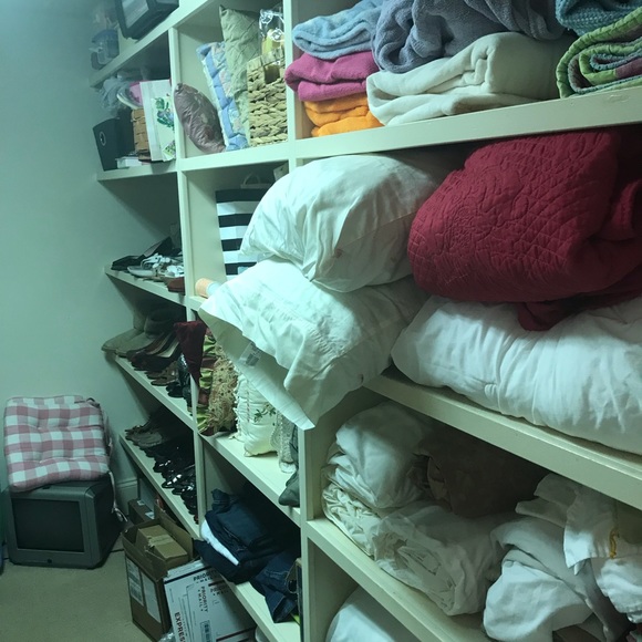 POSH AMBASSADOR Meet your Posher, Angela - Picture 7 of 7